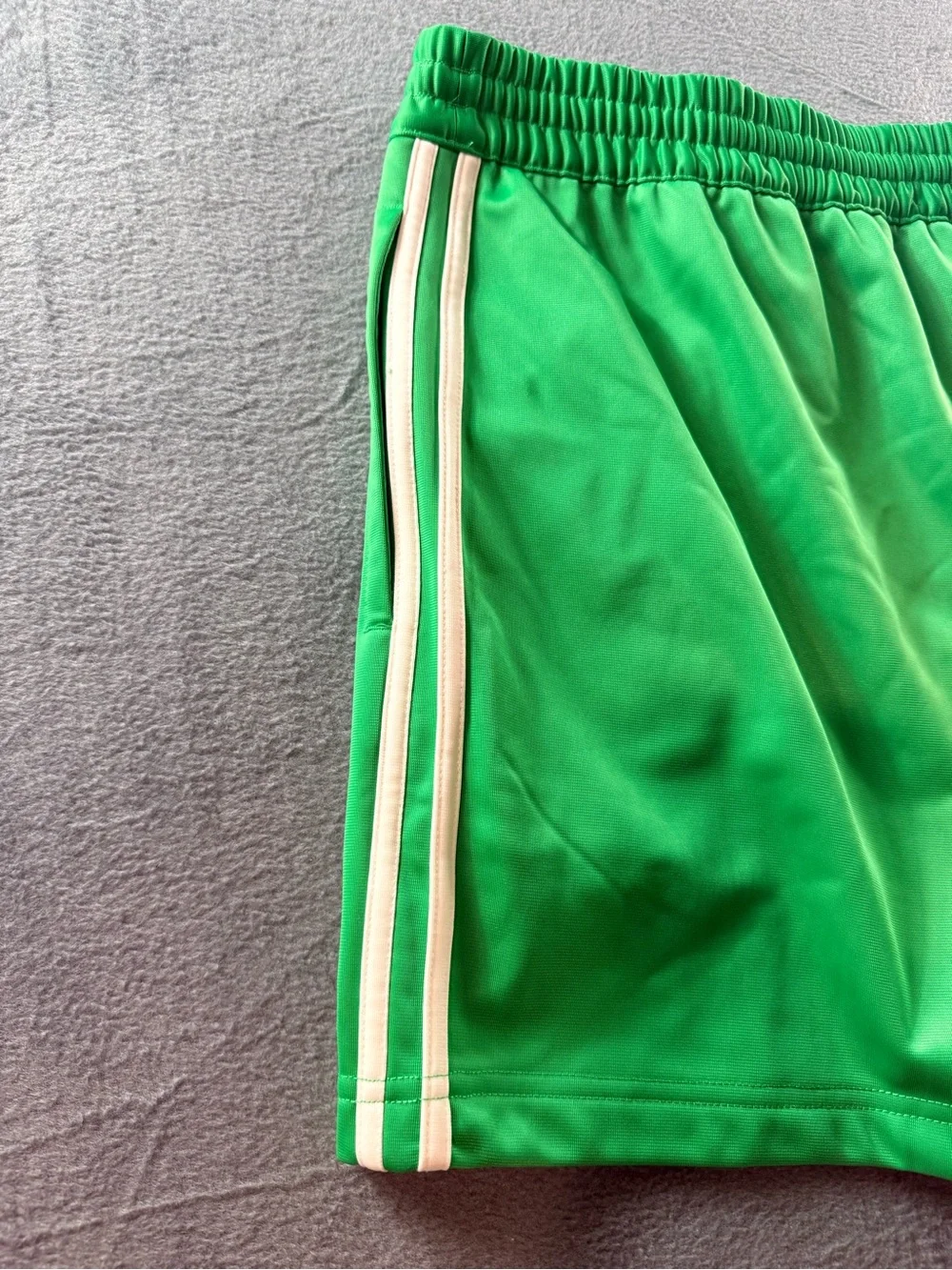 KBB By Kahlana - Mid-Rise ‘The Track Shorts’